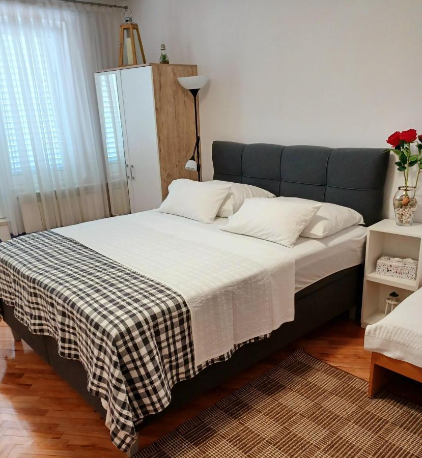 חוואר Rooms & Apartments Dolac מראה חיצוני תמונה