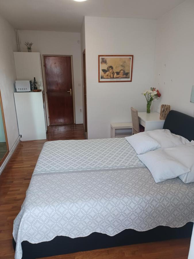חוואר Rooms & Apartments Dolac מראה חיצוני תמונה